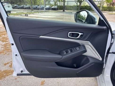 New 2026 Acura Integra FWD image 15
