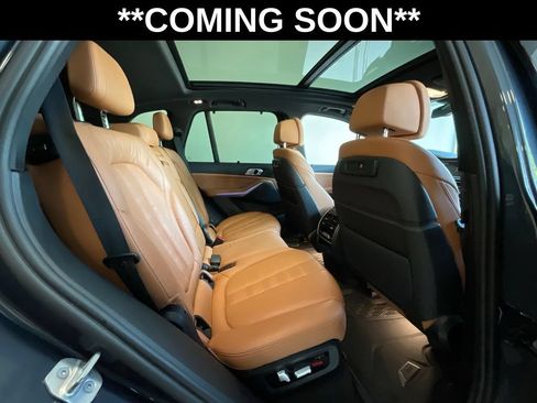 Used 2022 BMW X5 xDrive40i w/ Luxury Seating Package AWD/4WD image 21