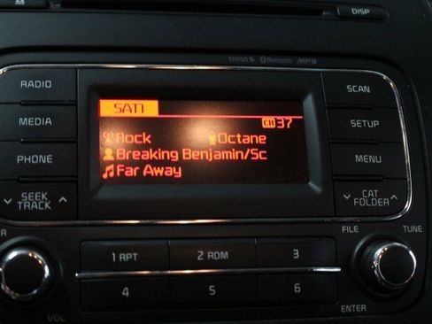 Used 2015 Kia Forte EX image 19