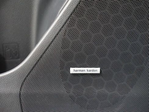 Used 2016 Subaru Forester 2.5i Limited w/ Protection Package #2 image 30