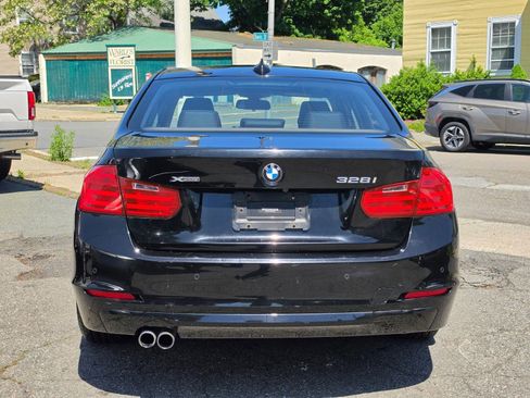 Used 2013 BMW 328i xDrive Sedan AWD/4WD image 5