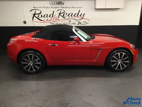 Used 2008 Saturn Sky Red Line image 12