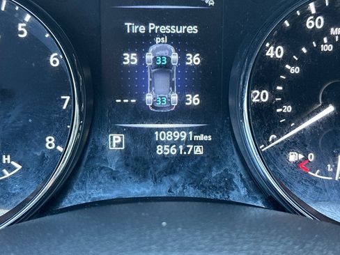 Used 2014 Nissan Rogue SV w/ SV Premium Package image 33