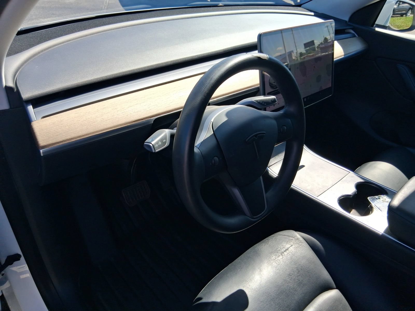 Used 2021 Tesla Model Y Long Range AWD/4WD image 7