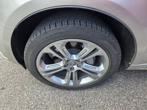 Used 2013 Audi Q5 3.0T Prestige image 4