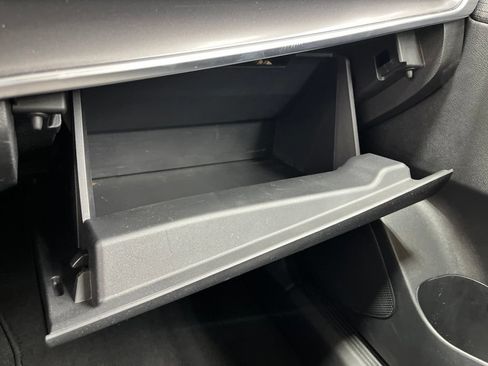 Used 2023 Nissan Rogue SV FWD image 28