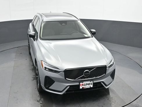 New 2026 Volvo XC60 T8 Plus w/ Protection Package Premier image 34
