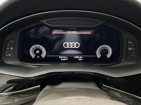 Used 2022 Audi Q7 Premium Plus w/ Premium Plus Package image 21