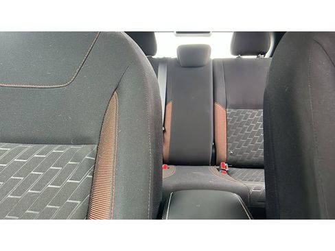 Used 2023 Nissan Kicks SR image 11