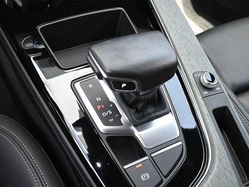 Used 2023 Audi A5 2.0T Premium w/ Convenience Package image 12