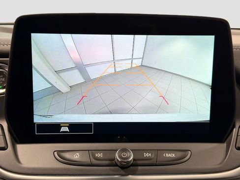 Used 2024 Chevrolet Blazer LT w/ Driver Confidence Package FWD image 12