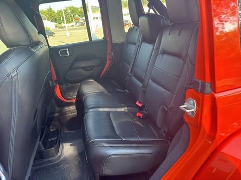 Used 2023 Jeep Wrangler Altitude image 19