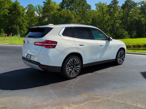 Certified 2025 BMW X3 xDrive30i w/ Premium Package image 10