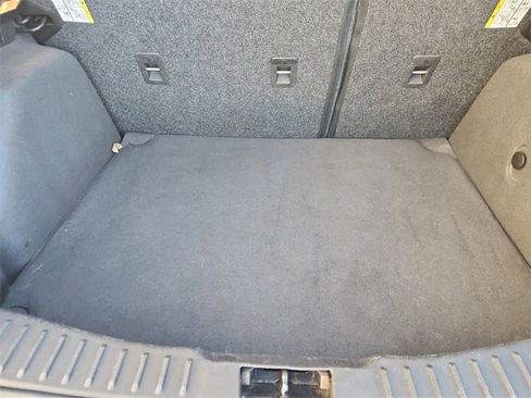 Used 2018 Ford Focus SE image 22