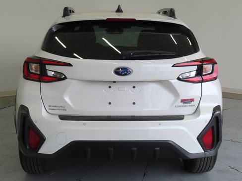 Used 2025 Subaru Crosstrek 2.5i Limited w/ Crosstrek Mirror Package AWD/4WD image 4