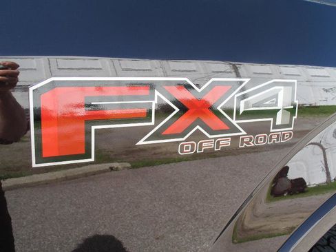 Used 2018 Ford F150 Platinum w/ Equipment Group 701A Luxury AWD/4WD image 92