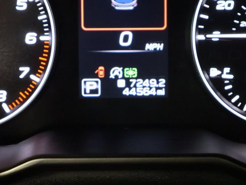 Used 2022 Subaru Outback Limited AWD/4WD image 37