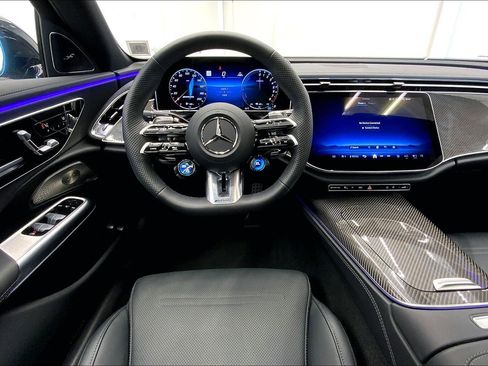 Used 2025 Mercedes-Benz E 53 AMG e 4MATIC Sedan image 11