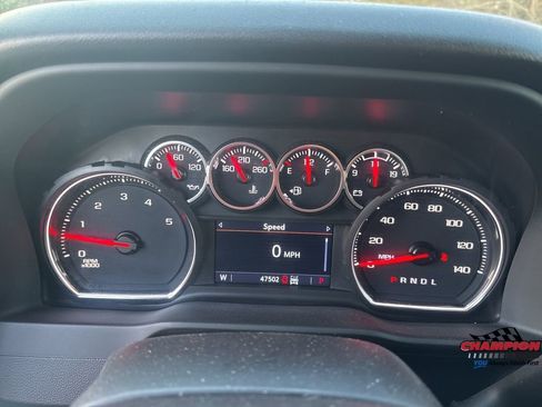 Used 2023 Chevrolet Silverado 2500 Custom w/ Custom Value Package image 19