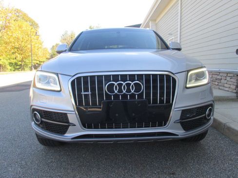 Used 2017 Audi Q5 2.0T Premium Plus w/ Technology Package image 27