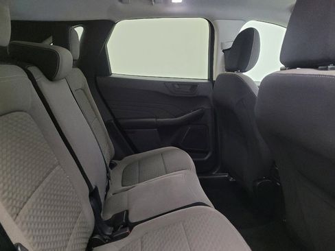Used 2022 Ford Escape SE FWD image 19