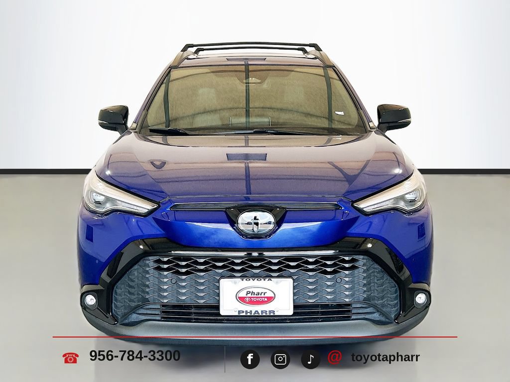 Used 2025 Toyota Corolla Cross AWD Hybrid w/ Convenience Package image 2