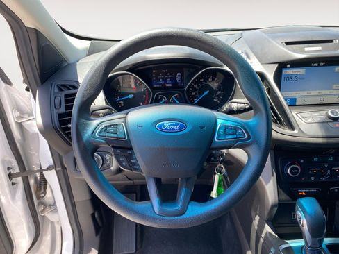 Used 2018 Ford Escape SE w/ SE Sync 3 Package FWD image 15