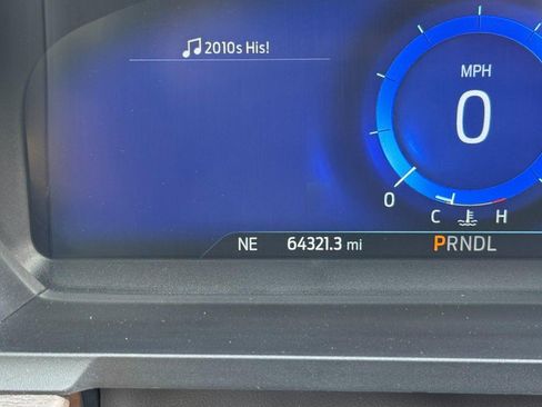 Used 2022 Ford Explorer Platinum w/ Equipment Group 601A image 20