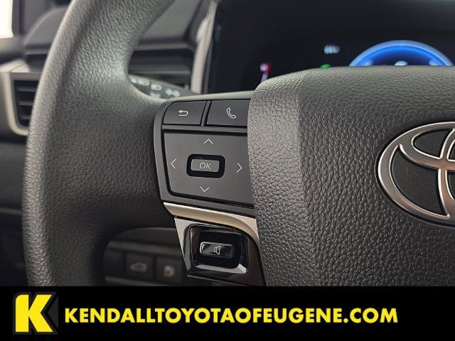 Used 2025 Toyota Camry LE FWD image 14