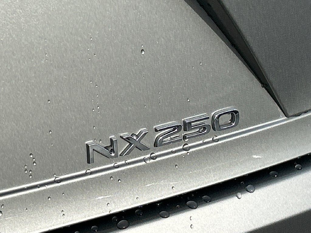 Used 2024 Lexus NX 250 FWD image 19