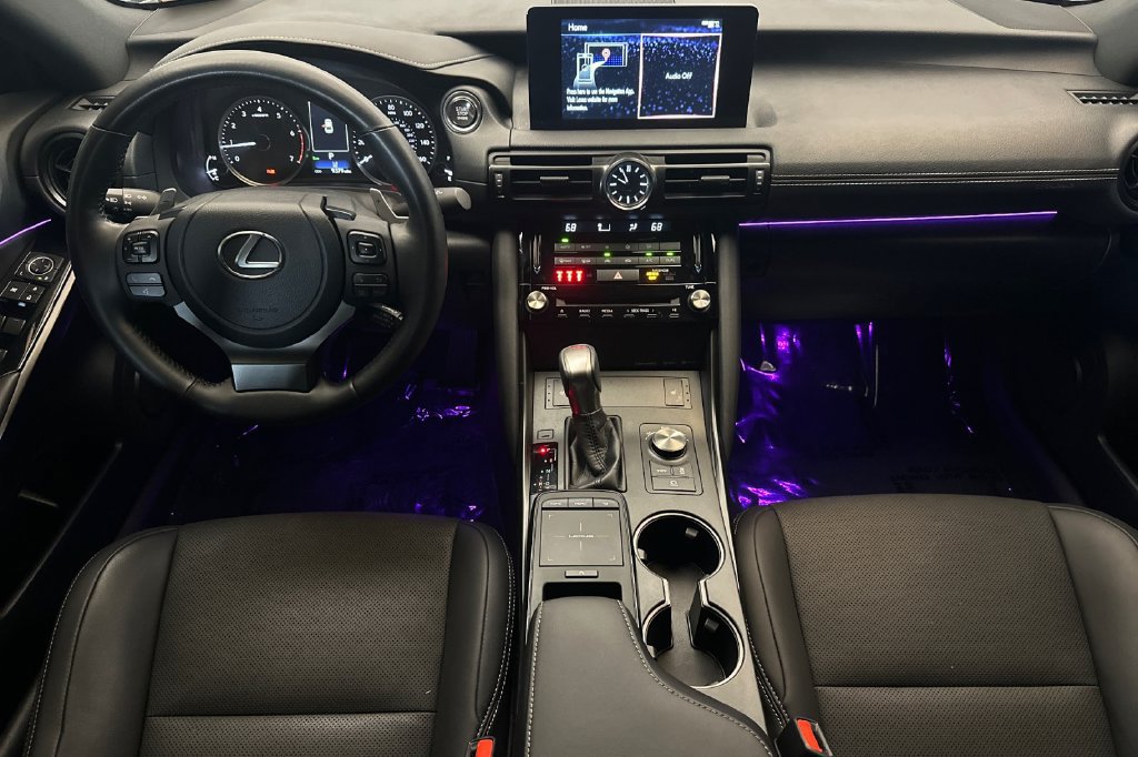 Used 2025 Lexus IS 300 RWD image 13