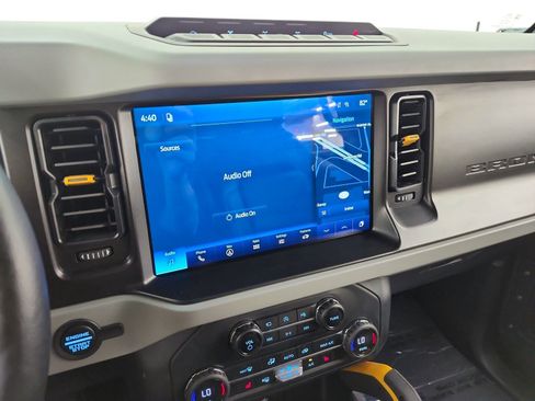 Used 2021 Ford Bronco Badlands AWD/4WD image 10
