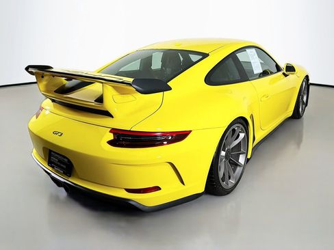 Used 2018 Porsche 911 GT3 image 9