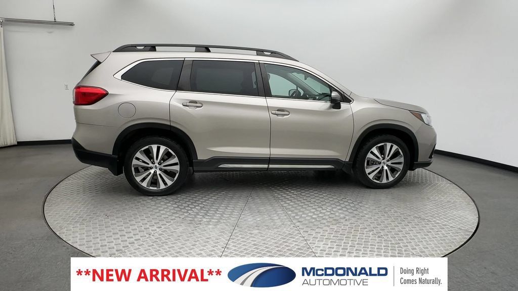Used 2020 Subaru Ascent Limited AWD/4WD image 9