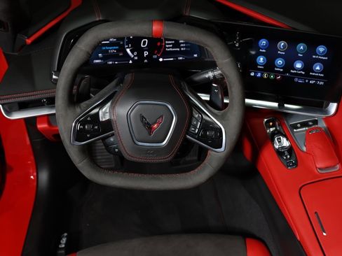 Used 2021 Chevrolet Corvette Stingray Premium Cpe w/ Engine Appearance Package image 15