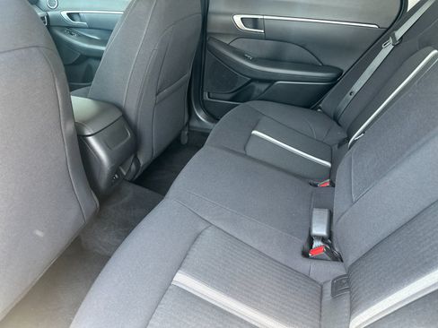 Used 2025 Hyundai Sonata SEL FWD image 12
