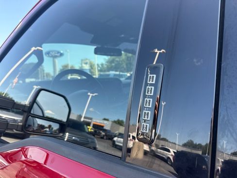 Used 2023 Ford F350 Lariat w/ Lariat Ultimate Package AWD/4WD image 26