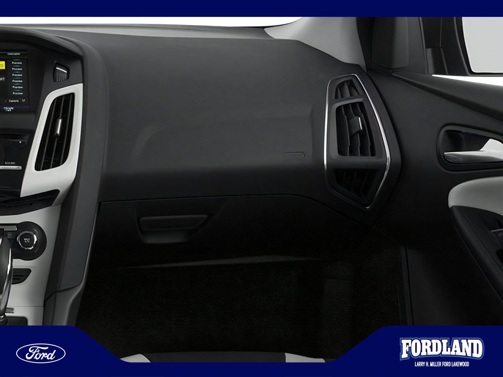 Used 2014 Ford Focus SE FWD image 12