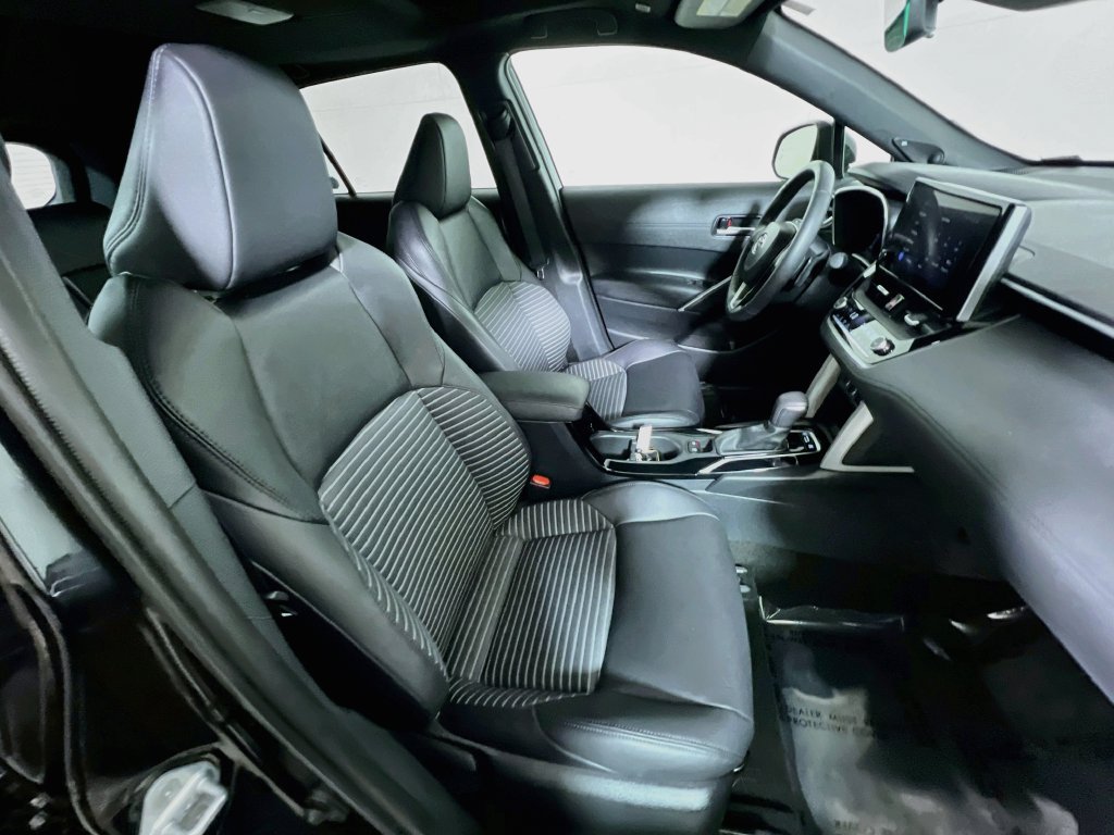 Certified 2024 Toyota Corolla Cross AWD Hybrid w/ Convenience Package image 24