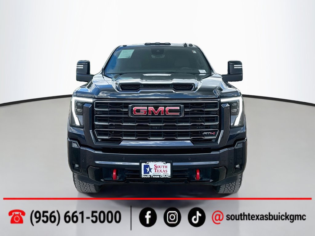 Used 2025 GMC Sierra 2500 AT4 w/ AT4 Premium Plus Package AWD/4WD image 2