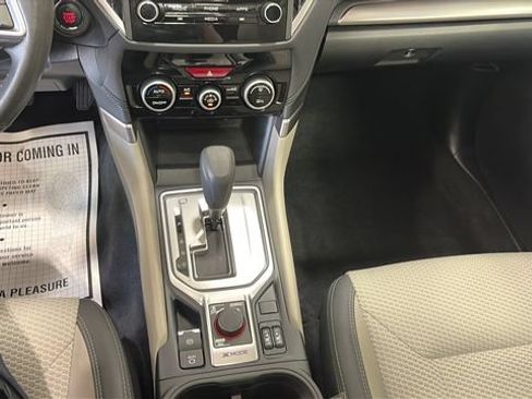 Used 2020 Subaru Forester Premium AWD/4WD image 21