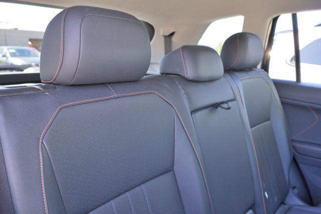 Used 2024 Volkswagen Tiguan Wolfsburg Edition FWD image 17