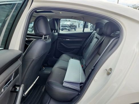 Used 2023 MAZDA MAZDA3 s image 10