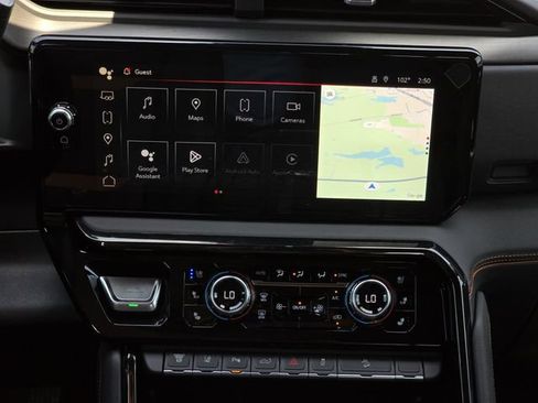 New 2026 GMC Sierra 2500 AT4 w/ AT4 Premium Plus Package AWD/4WD image 14