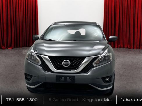 Used 2018 Nissan Murano SL image 2