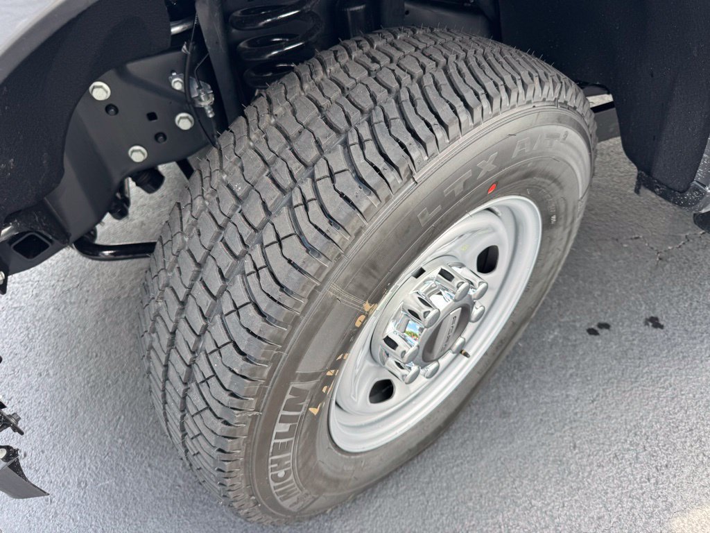 Used 2025 Ford F350 XL w/ XL Driver Assist Package RWD image 37