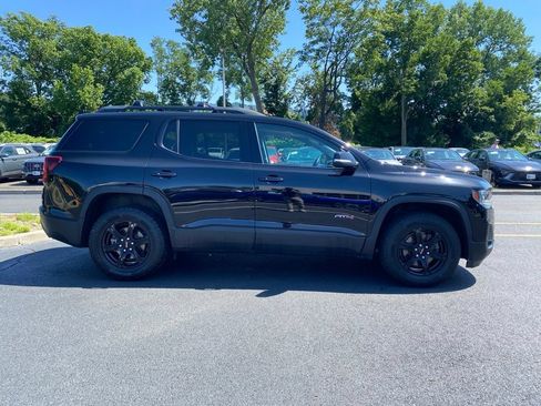 Used 2023 GMC Acadia AT4 w/ Preferred Package AWD/4WD image 2