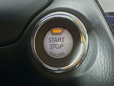 Used 2013 INFINITI JX35 w/ Premium Pkg image 21