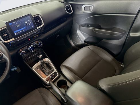 Used 2022 Hyundai Venue SEL w/ Cargo Package FWD image 27