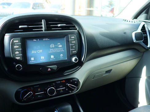 Used 2020 Kia Soul S image 43